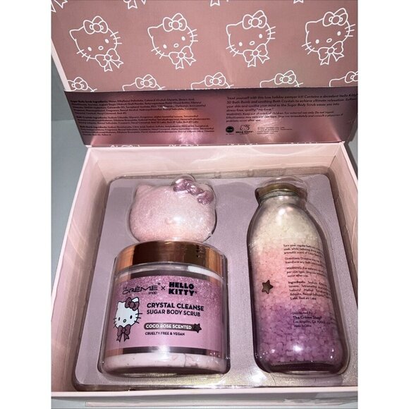 The Crème Shop x Hello Kitty Limited Edition Lovely Luxury Coco Rose Scented Set - Picture 4 of 7